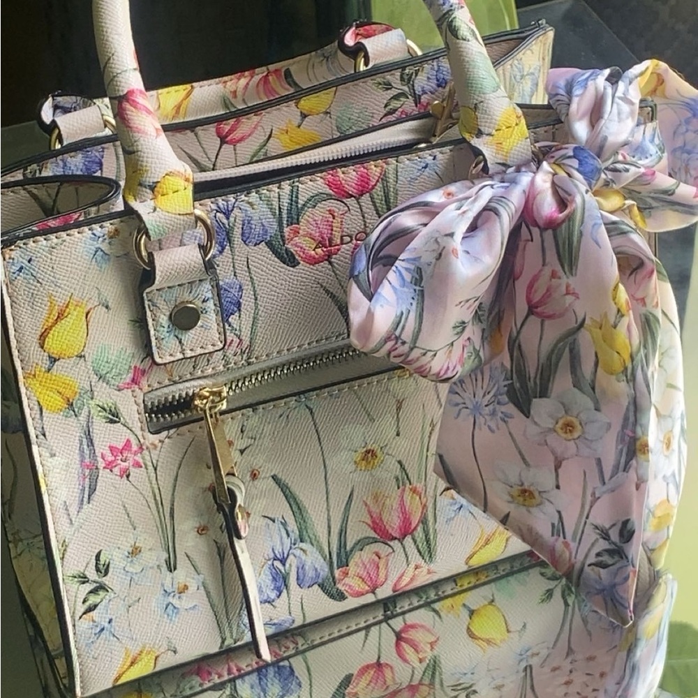 Floral Women's Bag with Scarf